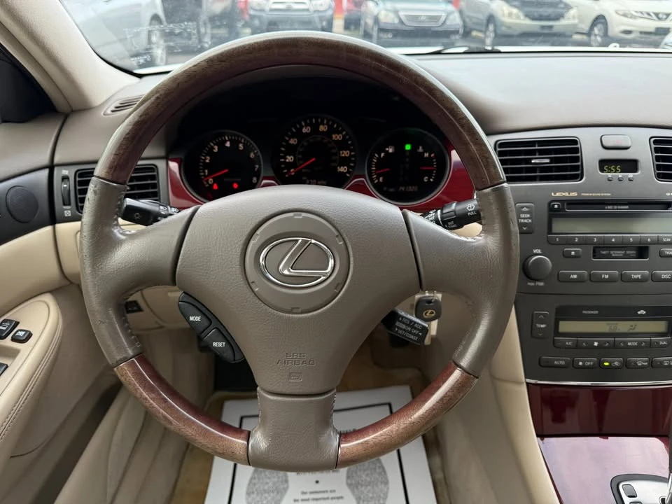 2002 Lexus ES 4th Gen - Image 17 of 20