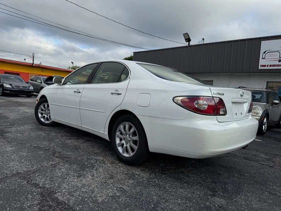 2002 Lexus ES 4th Gen - Image 8 of 20