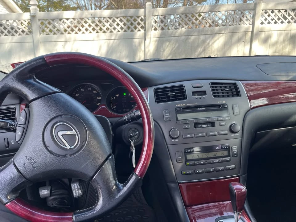 2002 Lexus ES 4th Gen - Image 5 of 7