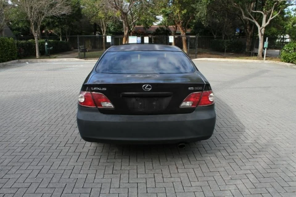 2002 Lexus ES 4th Gen - Image 7 of 11