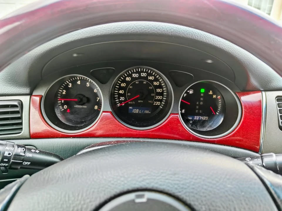 2002 Lexus ES 4th Gen - Image 5 of 12