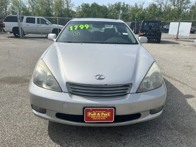 2002 Lexus ES 4th Gen - Image 3 of 12