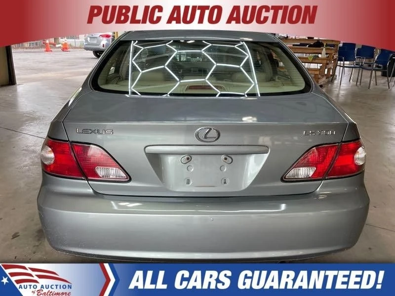 2002 Lexus ES 4th Gen - Image 2 of 11