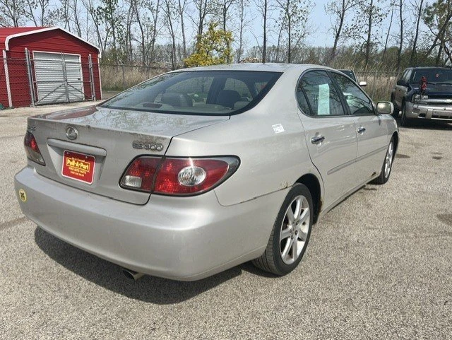 2002 Lexus ES 4th Gen - Image 6 of 12