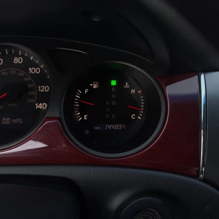 2002 Lexus ES 4th Gen - Image 7 of 11
