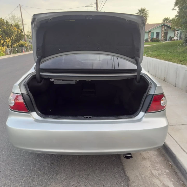 2002 Lexus ES 4th Gen - Image 5 of 11