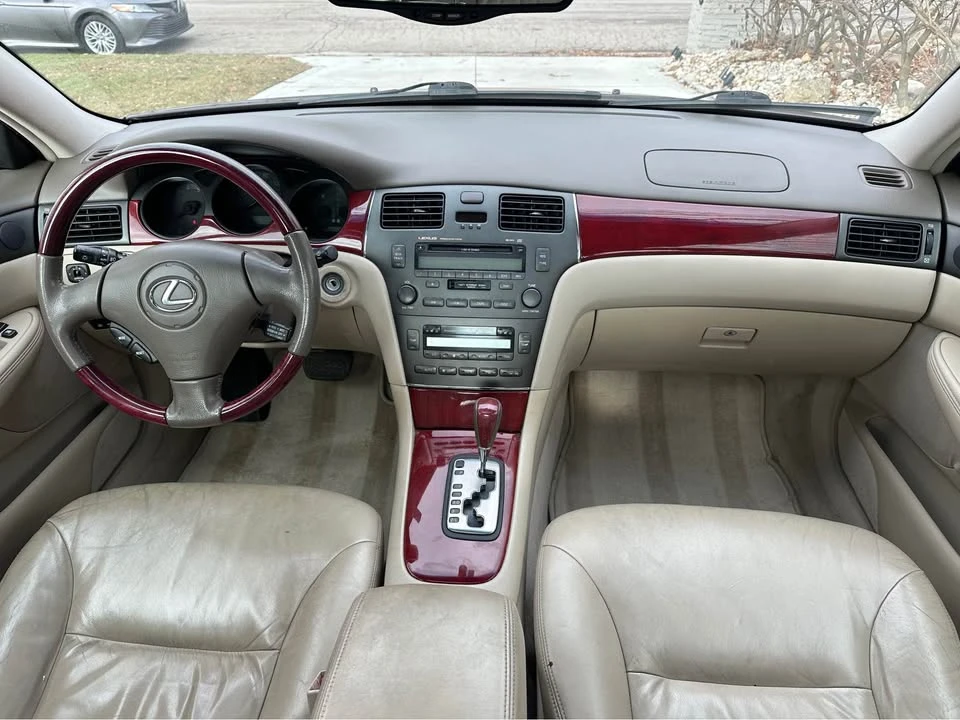 2002 Lexus ES 3rd Gen - Image 5 of 20
