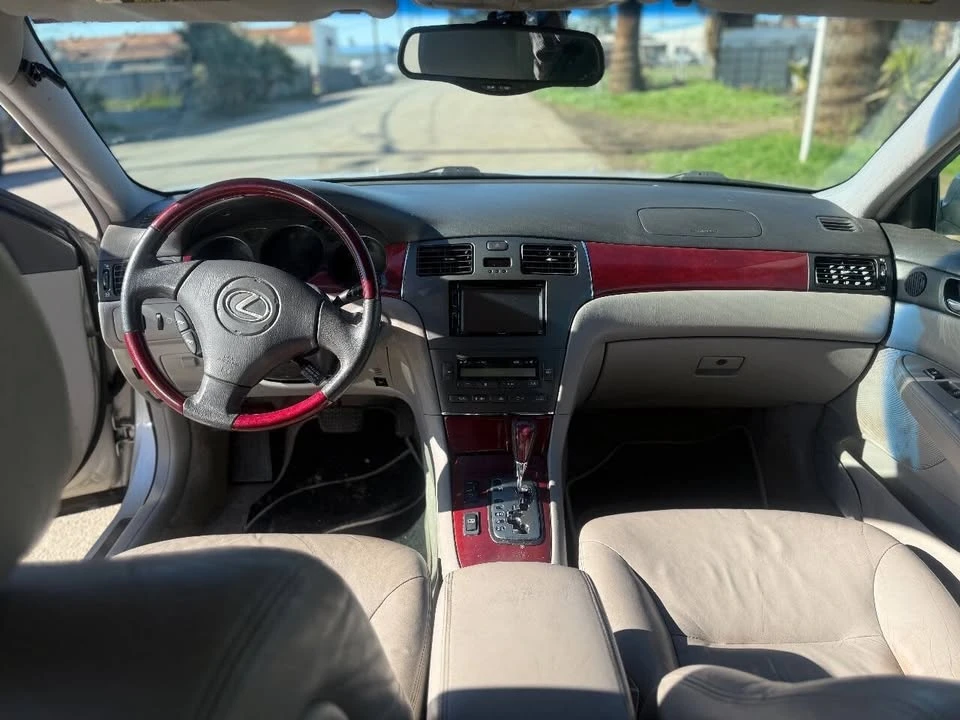 2002 Lexus ES 3rd Gen - Image 12 of 12
