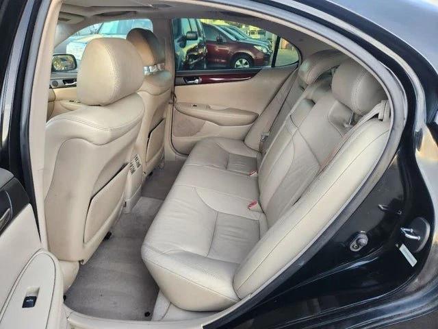 2002 Lexus ES 4th Gen - Image 11 of 20