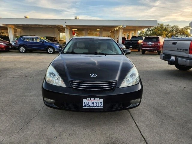 2002 Lexus ES 4th Gen - Image 9 of 20