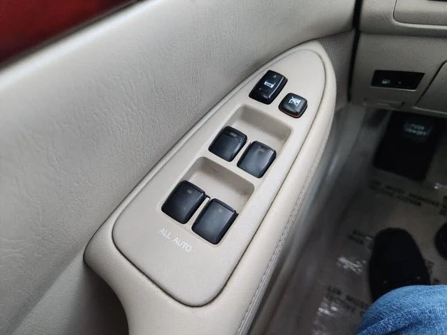 2002 Lexus ES 4th Gen - Image 20 of 20