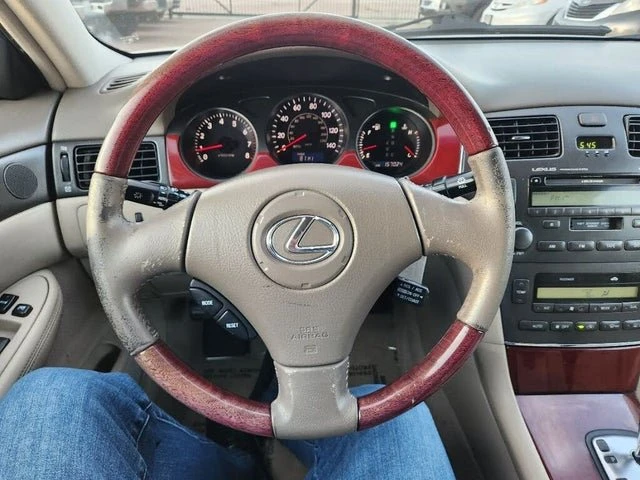 2002 Lexus ES 4th Gen - Image 18 of 20