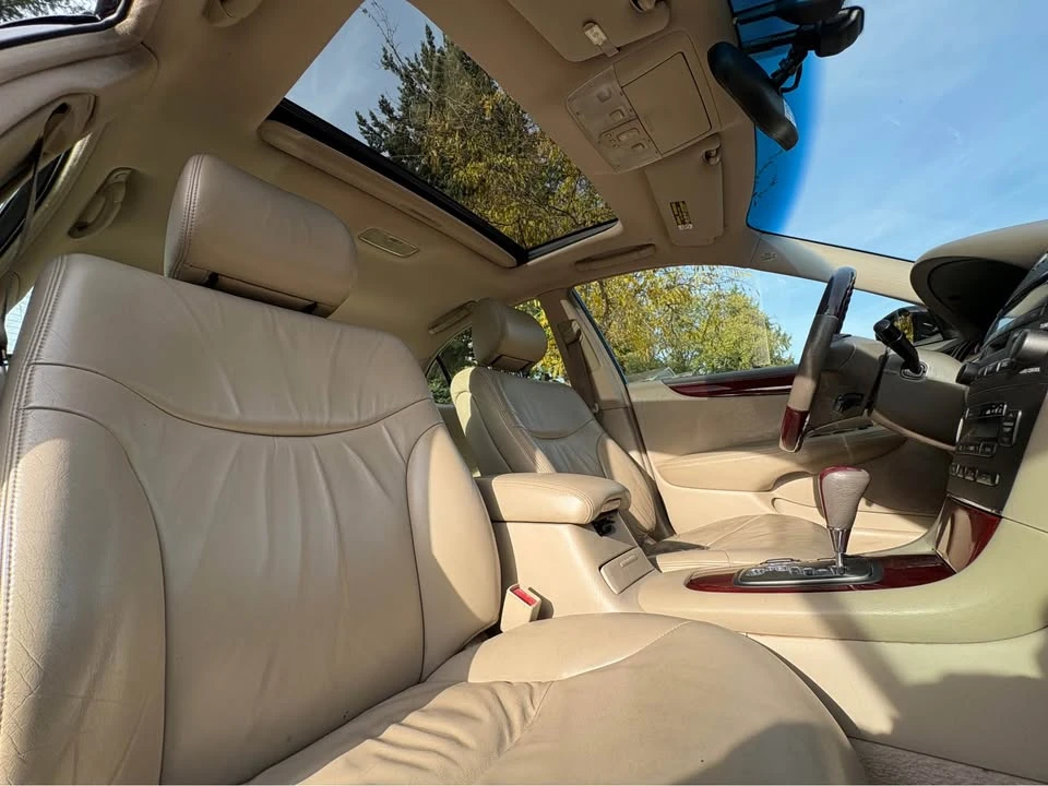 2002 Lexus ES 3rd Gen - Image 12 of 14