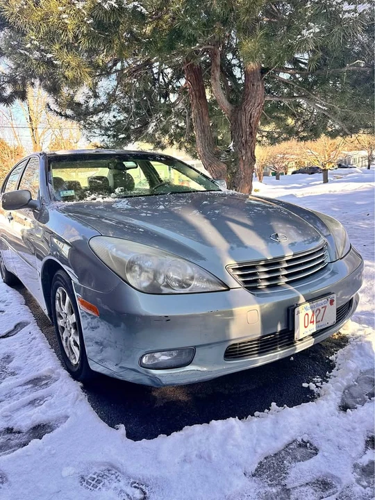 2002 Lexus ES 3rd Gen - Image 1 of 9