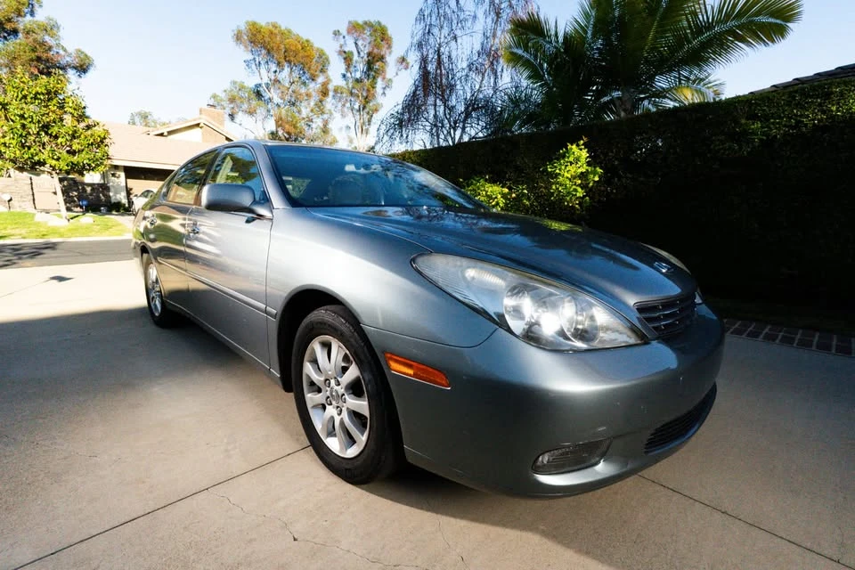 2002 Lexus ES 4th Gen - Image 12 of 14