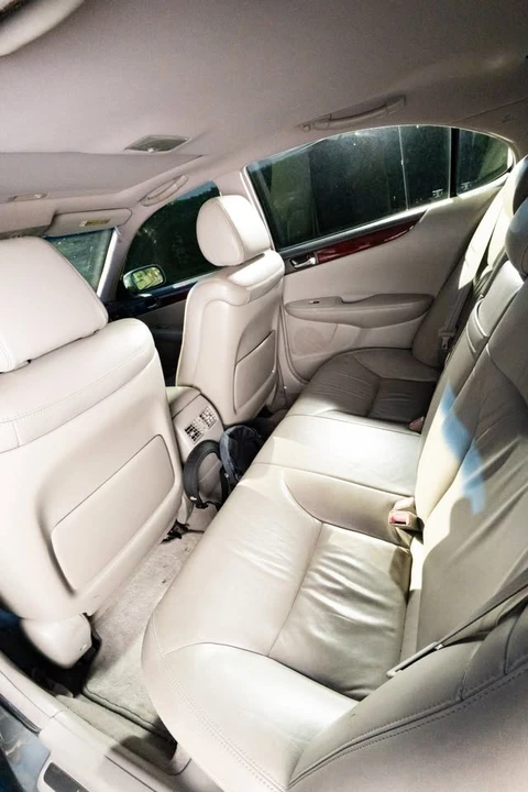 2002 Lexus ES 4th Gen - Image 9 of 14