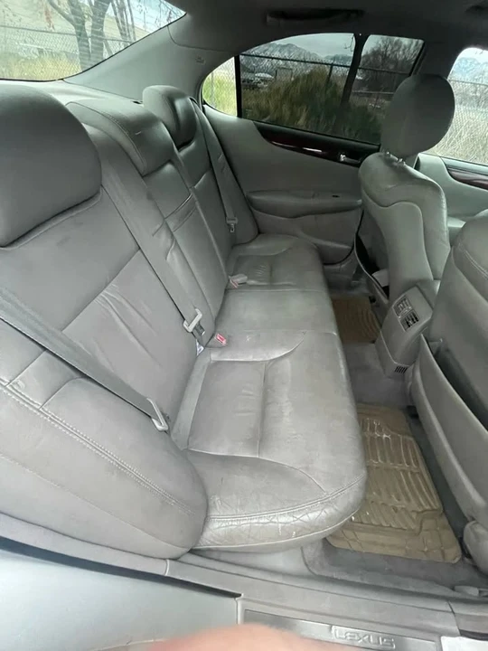 2002 Lexus ES 3rd Gen - Image 11 of 18