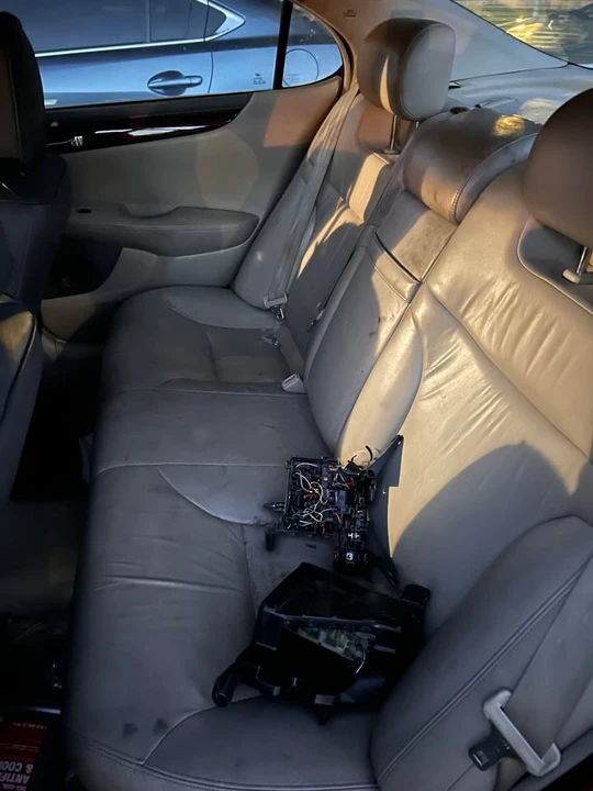 2002 Lexus ES 4th Gen - Image 4 of 6