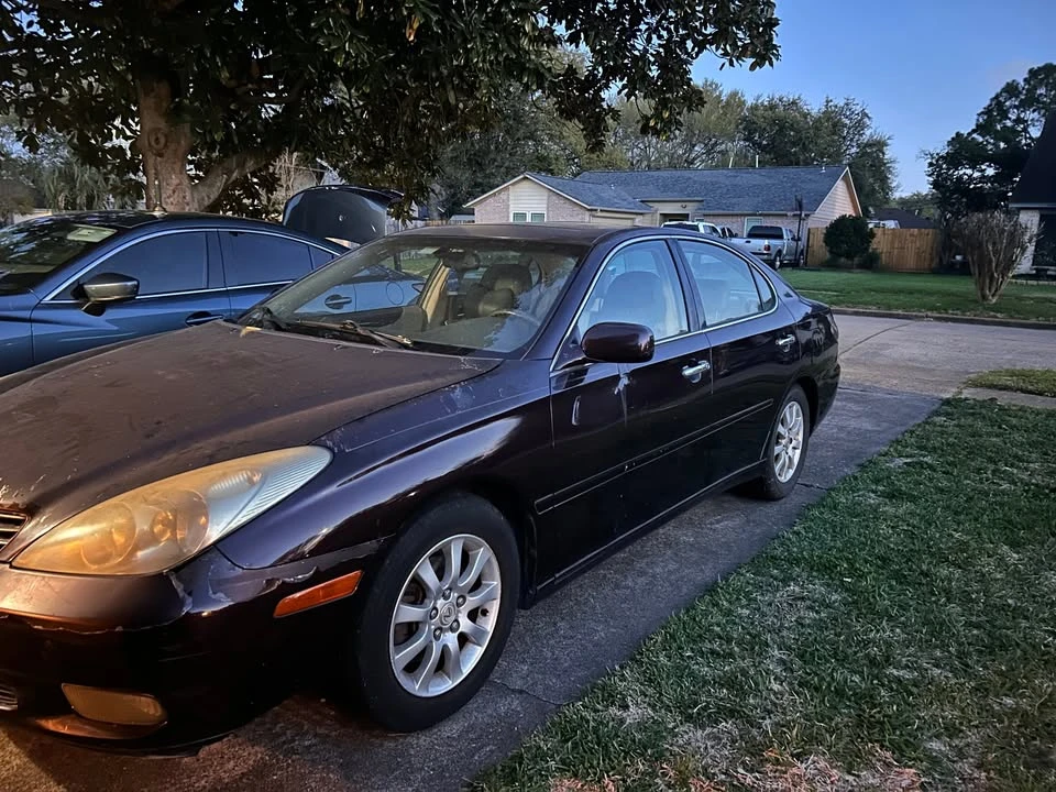 2002 Lexus ES 4th Gen - Image 2 of 6