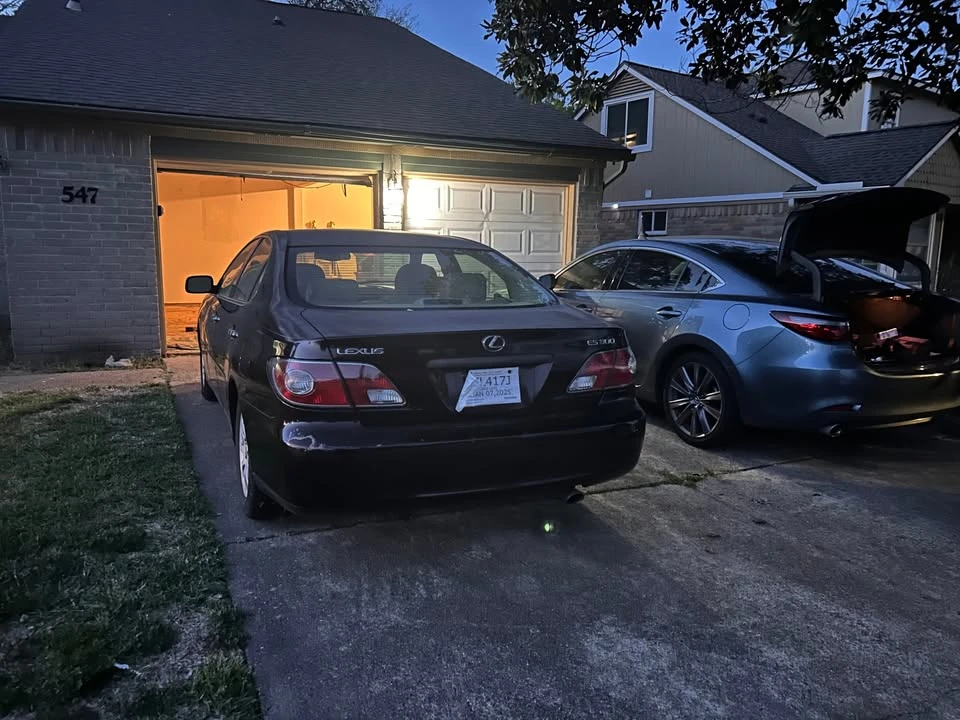 2002 Lexus ES 4th Gen - Image 3 of 6