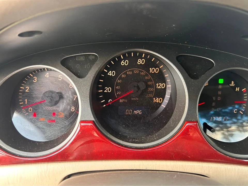 2002 Lexus ES 4th Gen - Image 5 of 6