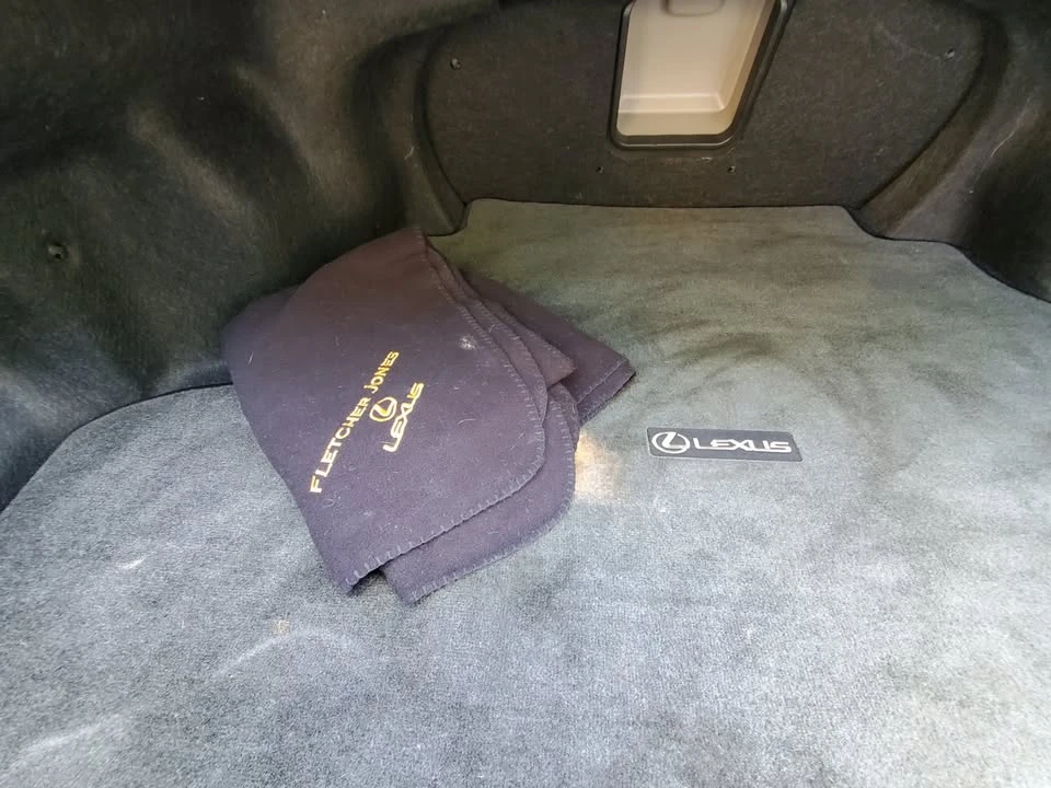 2002 Lexus ES 4th Gen - Image 17 of 20