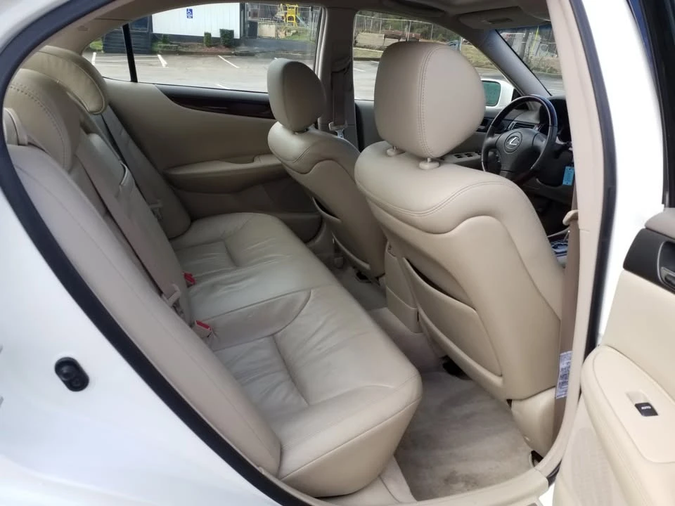 2002 Lexus ES 4th Gen - Image 17 of 20