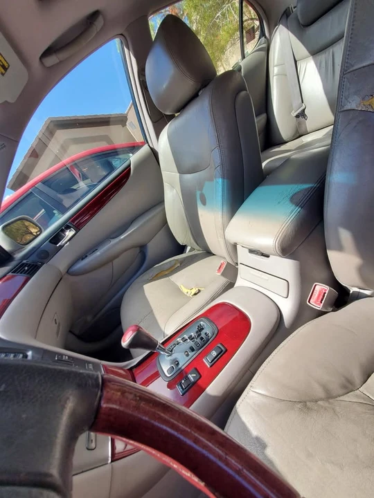 2002 Lexus ES 4th Gen - Image 14 of 20