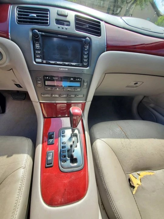2002 Lexus ES 4th Gen - Image 16 of 20