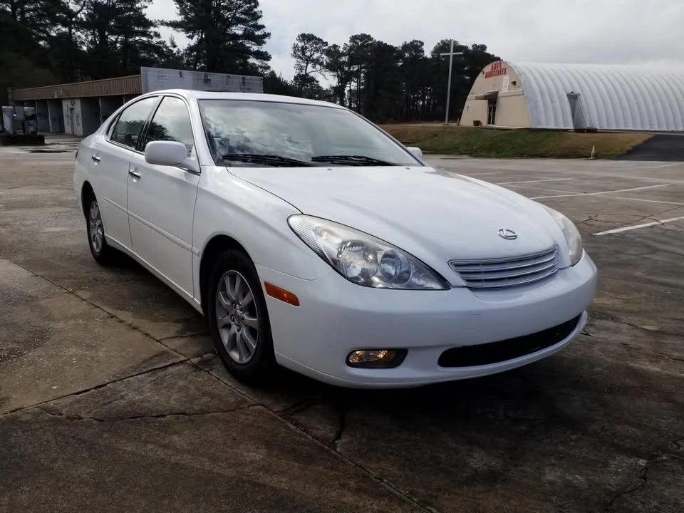 2002 Lexus ES 4th Gen - Image 11 of 20