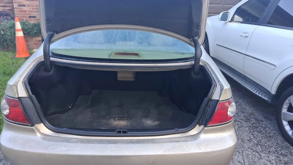 2002 Lexus ES 4th Gen - Image 4 of 9