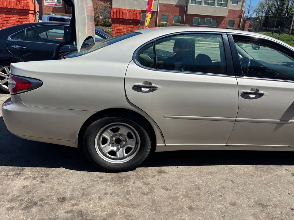 2002 Lexus ES 4th Gen - Image 5 of 8