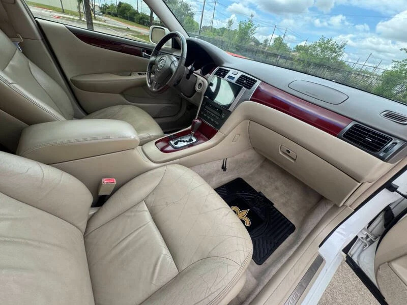 2002 Lexus ES 4th Gen - Image 9 of 11