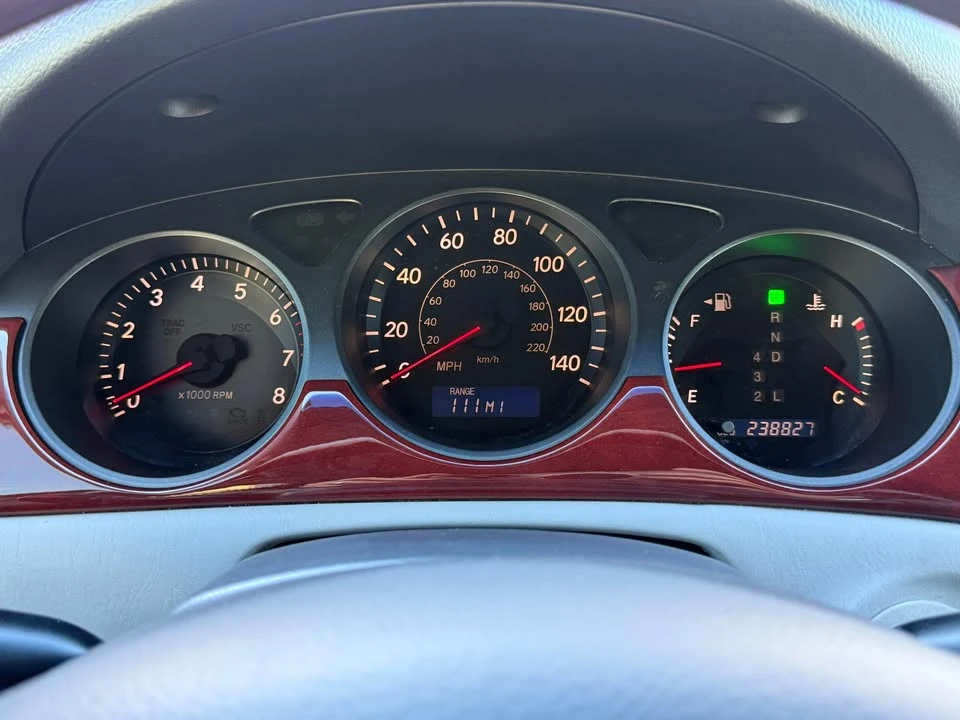 2002 Lexus ES 4th Gen - Image 12 of 16