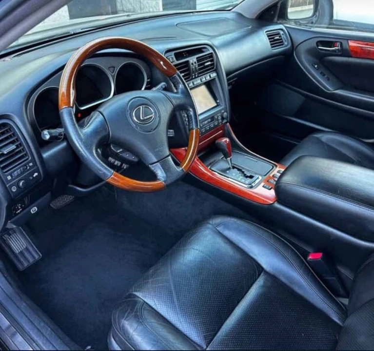 2002 Lexus GS 2nd Gen - Image 5 of 5