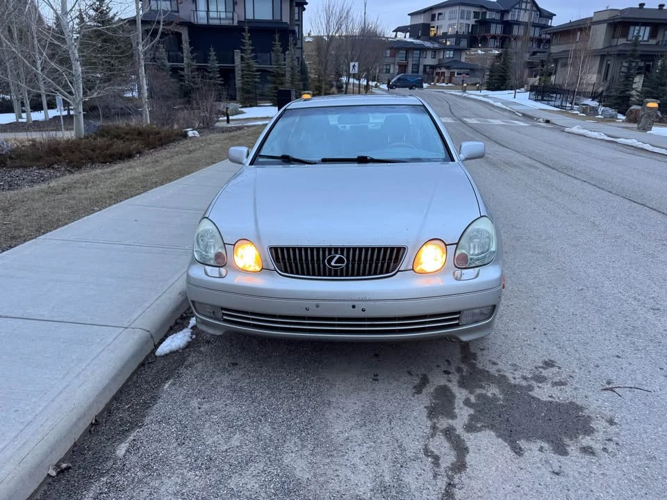 2002 Lexus GS 2nd Gen - Image 2 of 9