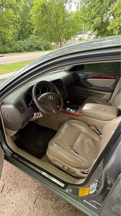 2002 Lexus GS 2nd Gen - Image 6 of 7