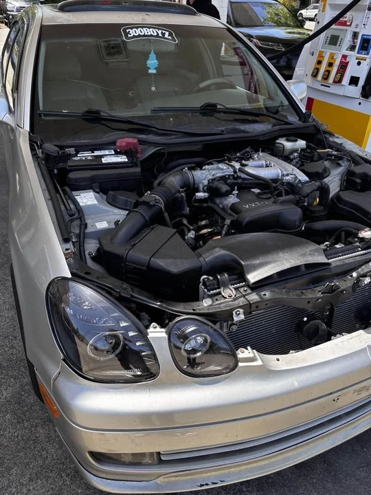 2002 Lexus GS 2nd Gen - Image 8 of 9