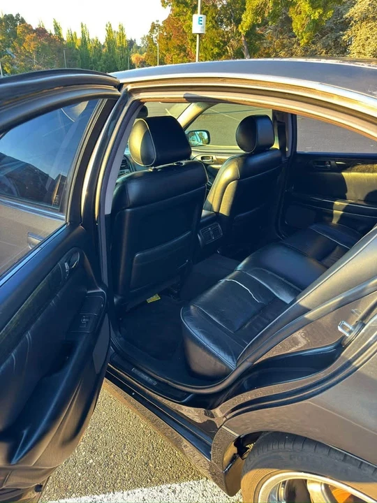 2002 Lexus GS 2nd Gen - Image 6 of 12