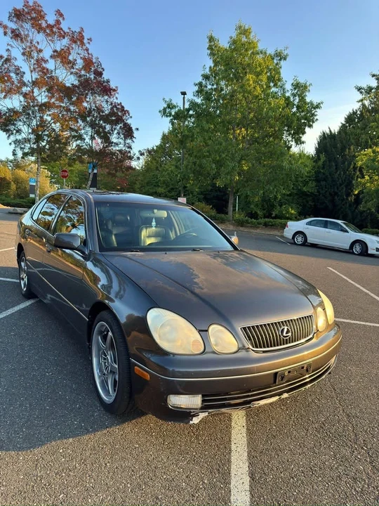 2002 Lexus GS 2nd Gen - Image 3 of 12