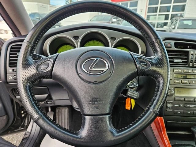2002 Lexus GS 2nd Gen - Image 13 of 15