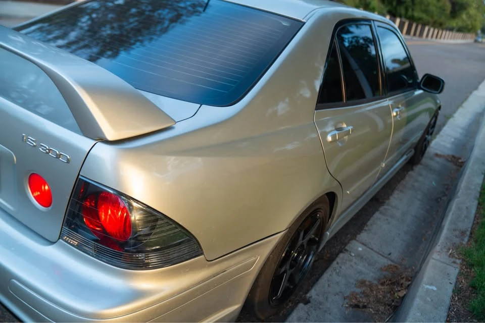 2002 Lexus IS 1st Gen - Image 12 of 12