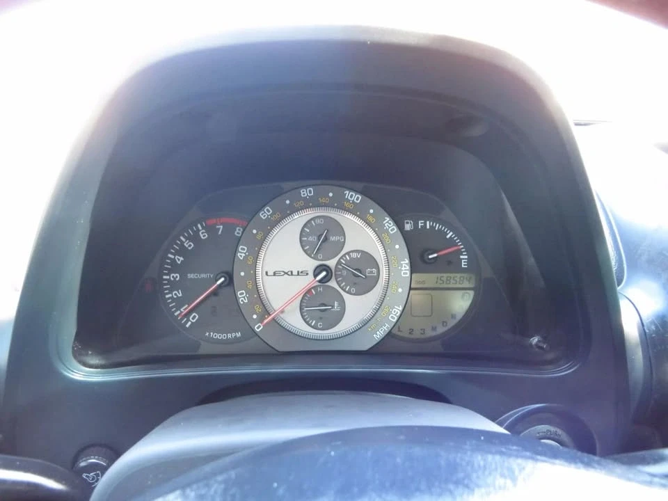 2002 Lexus IS 1st Gen - Image 5 of 15