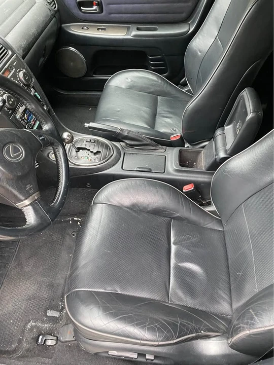 2002 Lexus IS 1st Gen - Image 12 of 14