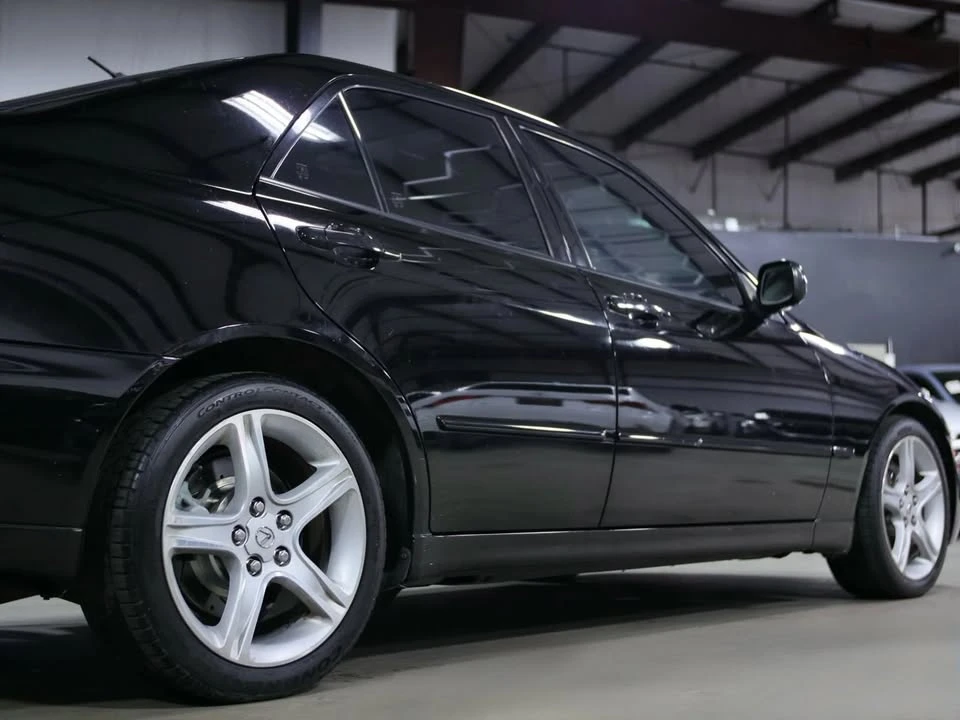 2002 Lexus IS 1st Gen - Image 12 of 20