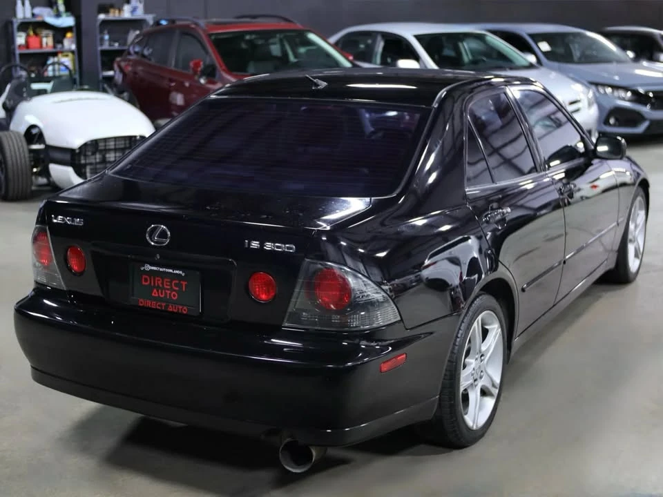 2002 Lexus IS 1st Gen - Image 13 of 20