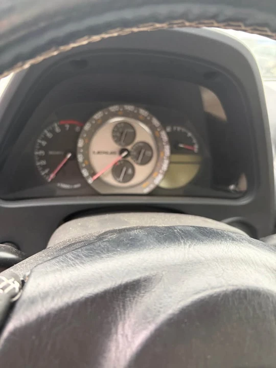 2002 Lexus IS 1st Gen - Image 10 of 11