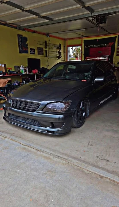 2002 Lexus IS 1st Gen - Image 6 of 10