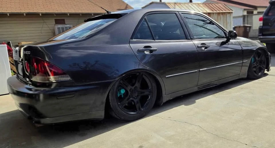 2002 Lexus IS 1st Gen - Image 3 of 10