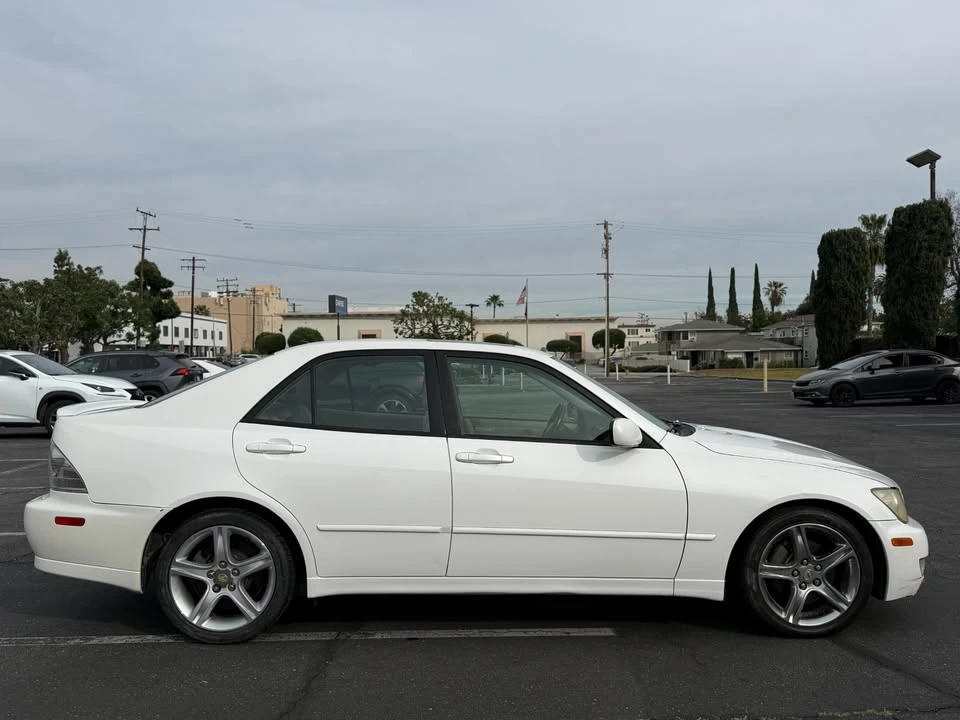 2002 Lexus IS 1st Gen - Image 7 of 17